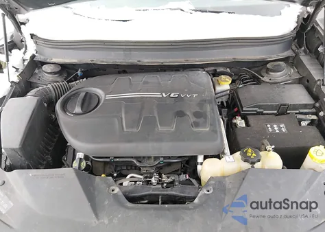 2019 Jeep Cherokee Trailhawk 4X4 z USA, uszkodzony, nr VIN 1C4PJMBX8KD188601